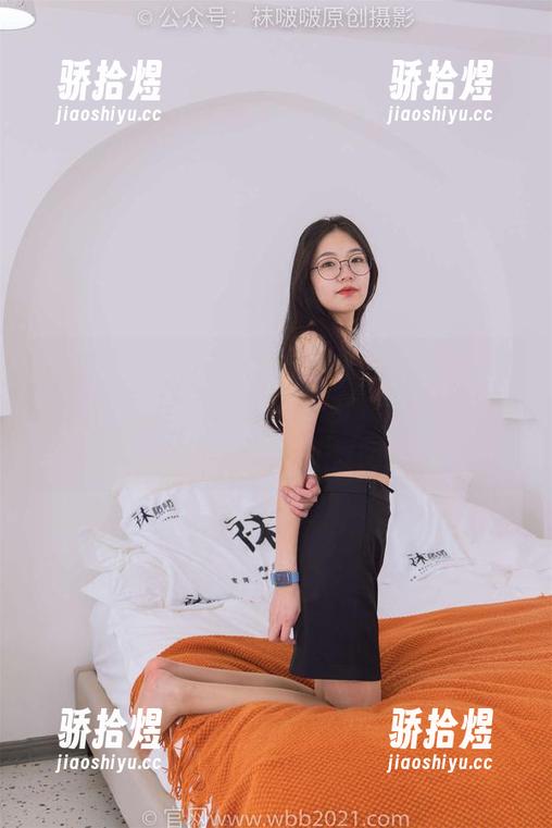 BoBoSocks袜啵啵 - “白棉袜的时尚革命，稚予教你如何把袜子穿成艺术品！”——作品超长花絮图片