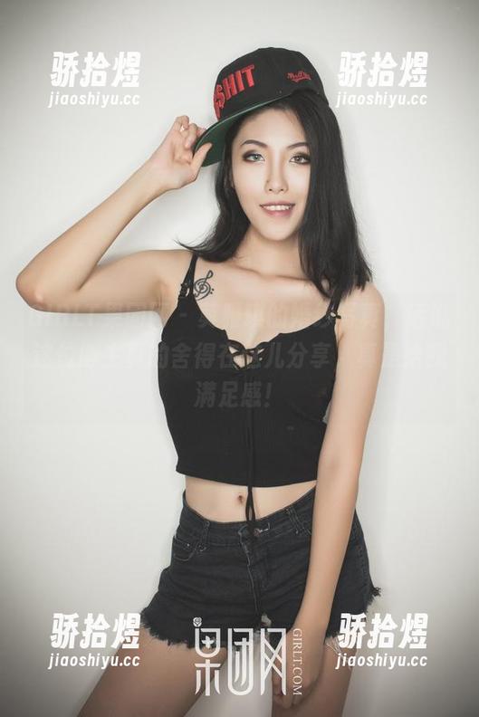GIRLT果团网-莫雅琪 GIRLT果团网 - 莫雅琪的婚纱写真,话说这位博主真的舍得在这儿分享,真是给我满足感!