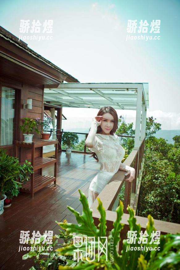 GIRLT果团网-蜜桃Q妹儿 GIRLT果团网 - 蜜桃Q妹儿短裤写真:免费送你一种‘羞羞的颜色’!