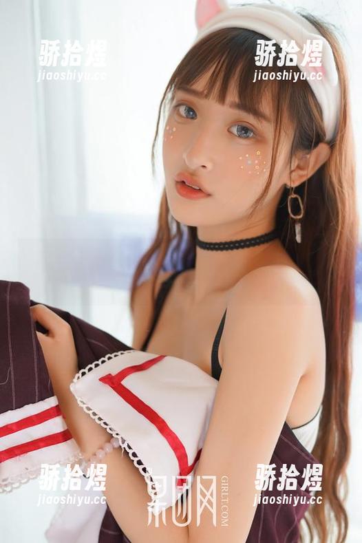 GIRLT果团网-裴希西 GIRLT果团网 - 裴希西的纯白写真集:你能看到的阴影其实很温柔
