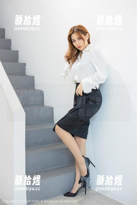IMiss爱蜜社-夏茉GIGI IMiss爱蜜社 - 无意发现夏茉GIGI的女仆主题,原图让人瞬间想起了那些‘我本来不想被你吸引’的剧情!