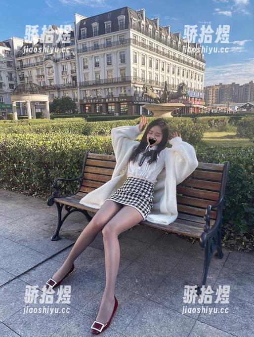 微密圈 - 找寻美图？看看July芝岚的天使吧，下载后你会感受到奇妙！