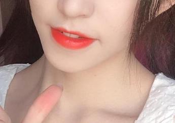 Kettoe的OL秘书图集，转眼间就让我脑补了整部剧……要不要这么带感？