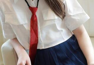 MFStar模范学院 – 套图中的Manuela玛鲁娜：运动与优雅的无声对话。