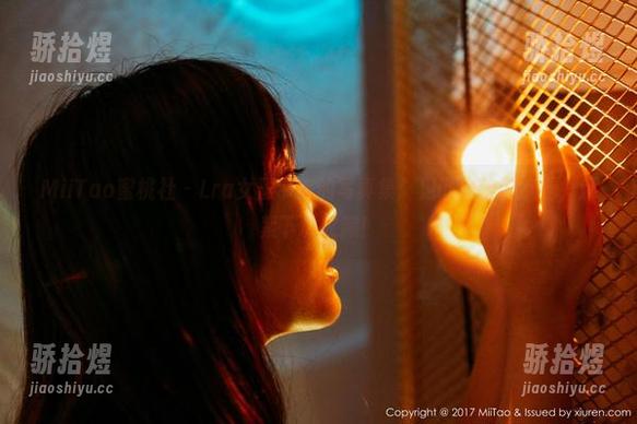 MiiTao蜜桃社-Lra MiiTao蜜桃社 - Lra女王带来的写真集:见证安静的疯狂,赶紧下载收藏!