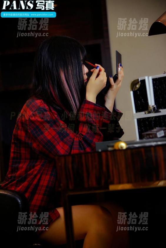 PANS写真 - 小倩和她的连衣裙图集：分享一瞬间，收藏一辈子