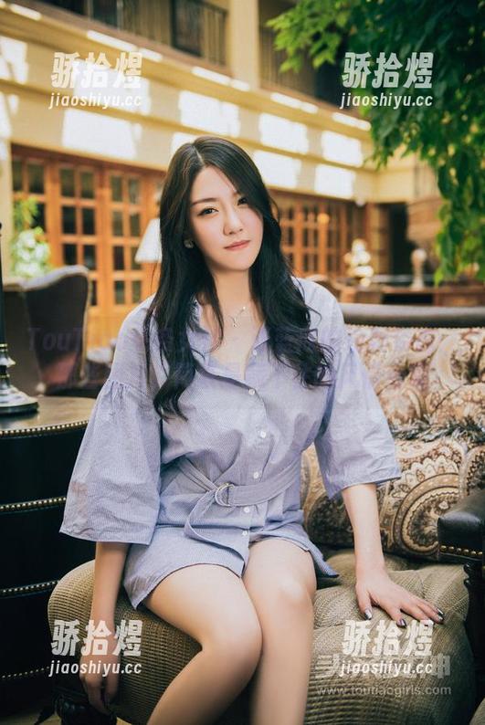 TouTiao头条女神 - 张蓝欣的瑜伽姿态：那些图片，简直是藏不住的风情合集