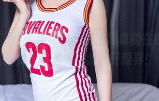 TouTiao头条女神 – 杨漫妮真的在线了，修女合集居然让我大开眼界！
