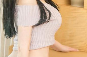 UGirls尤果网 – 在奶牛的陪伴下，才可儿的高清写真怎能错过？