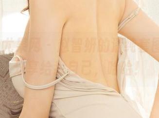 UGirls尤果网 – 赵智妍的清纯套图，让我分享给我自己，哈哈！