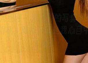 UGirls尤果网 – 黛斯羽的写真图册：当厨娘遇见相机，难道这就是我心目中的完美生活？