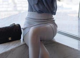 XIAOYU语画界 – 看程程程的美腿魅惑车拍简直是一种享受，高清原图让我忘记了时间！