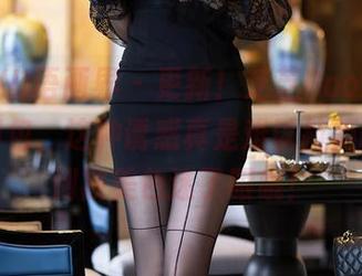 XIAOYU语画界 – 更新！芝芝Booty蕾丝内衣图包，这种诱惑真是难以抗拒啊，但别被美色迷了眼哦！