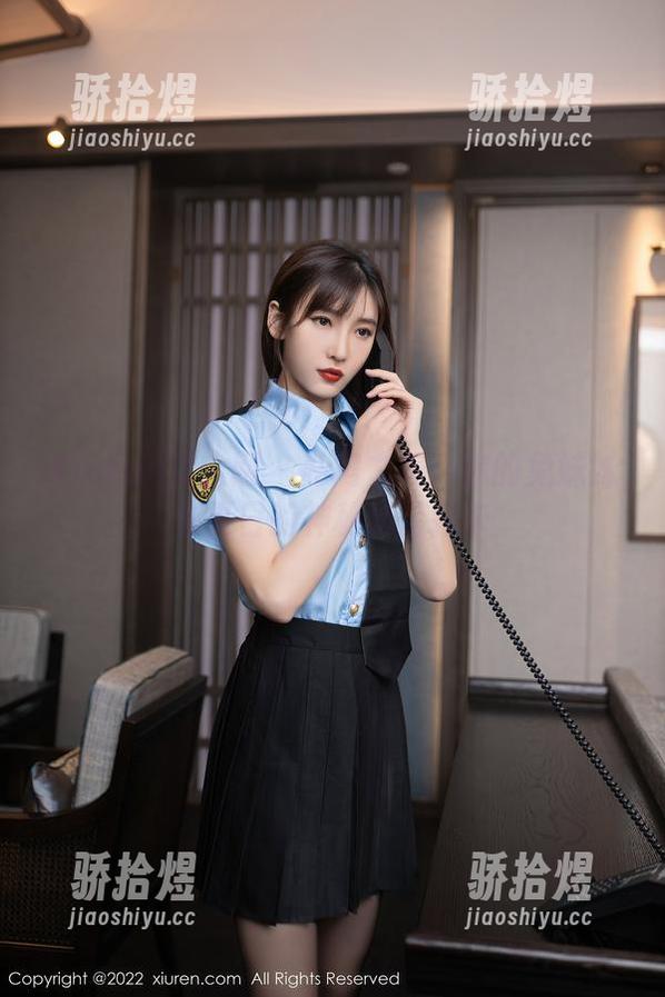 Xiuren秀人网 - 私房之美：你的兔妹妹在夏日的神秘角落打卡