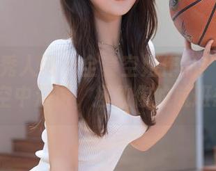 Xiuren秀人网 – 全套空姐作品：卓芷伊EricA的空中漫游，拯救你的航班想象力！