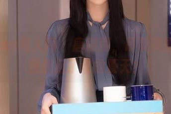 Xiuren秀人网 – 唐翩翩，吊带美图，让我想起了谁的夏天？