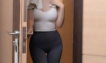 Xiuren秀人网 – 娜娜子yy丝袜写真：这不仅仅是袜子，她的魅力更是天生的！