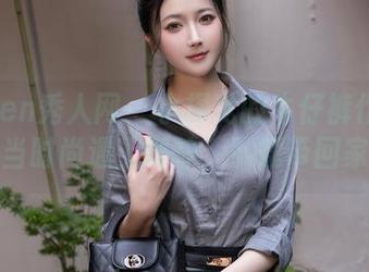 Xiuren秀人网 – 小探戈的牛仔裤作品集：当时尚遇上暧昧，下载带回家！