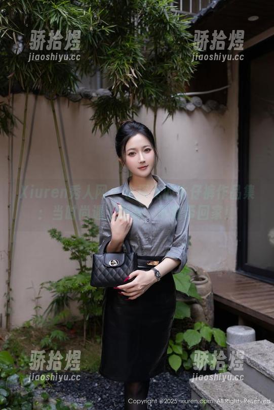 Xiuren秀人网-小探戈 Xiuren秀人网 - 小探戈的牛仔裤作品集:当时尚遇上暧昧,下载带回家!
