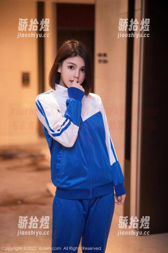 Xiuren秀人网 - 看到小狐狸Kathryn的毛衣套图，真心想说这资源绝对上头，谁能不爱！