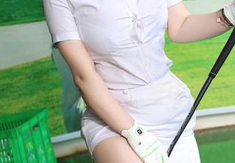 Xiuren秀人网 – 一组图包，徐莉芝Botty眼镜下的故事，真是让人停留！