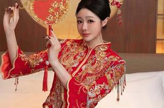 Xiuren秀人网 – 下载糯美子Mini的女仆全集，你也能体验‘宅’在她身边的超幸福感！
