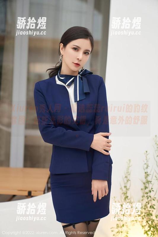 Xiuren秀人网 - 精选蕊蕊ruirui的豹纹套图：这些光影的交错，真是意外的舒服。