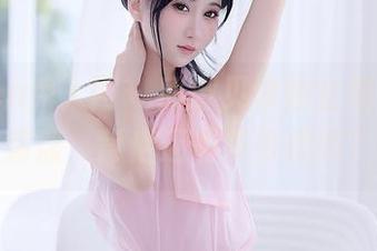 Xiuren秀人网 – 邱淑贝泳池全集，水波荡漾，背后还有多少趣闻？