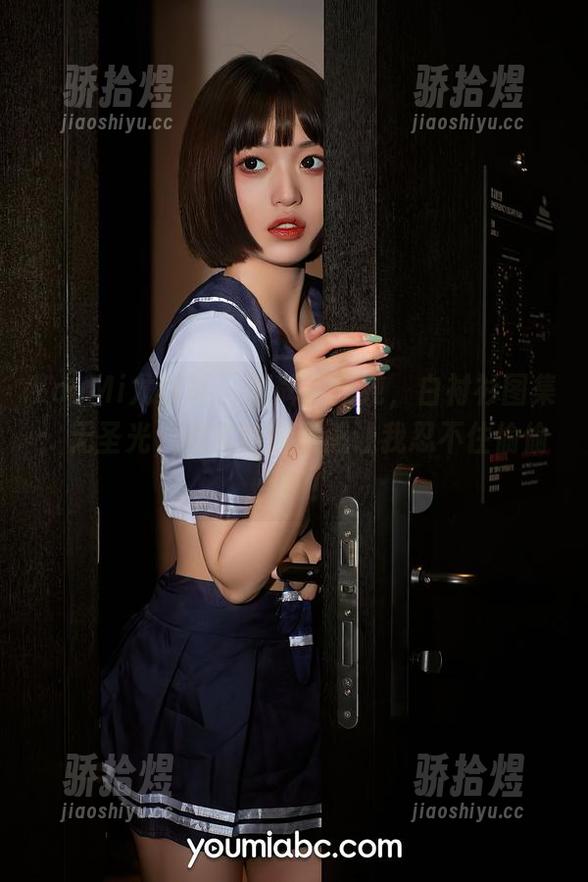 YouMi尤蜜荟-王雨纯 YouMi尤蜜荟 - 翻牌王雨纯,白衬衫图集:无圣光,真实的优雅感让我忍不住偷偷点赞!