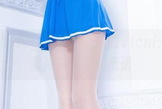 beautyleg – 从未见过的Vicni：高清照片与灰丝的低语