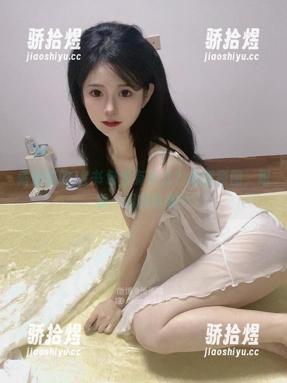 倦倦喵的JK书包里有什么？高清原图，跟我一起探险吧！