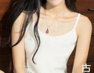 克拉女神 – 看看赵雨静的天台原图合集，谁说杂乱无章不能很美？