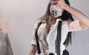 微密圈 – 高清写真里的兔宝妮to，真是把“美脚”这两个字发挥到极致，简直让人流口水。