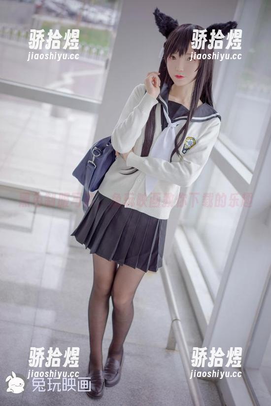黑色制服写真，兔玩映画教你下载的乐趣