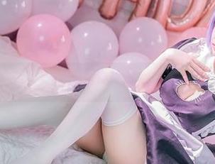 这图片真的是，连灰丝都在和六二二同学w一起调皮！