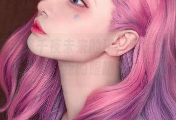 图集里全是千夜未来的猫，完全线条流畅，无圣光，我的眼睛都在享受。