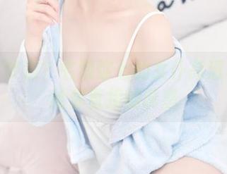 谁需要梦境？名濑弥七的女仆高清写真集给你直接的诱惑