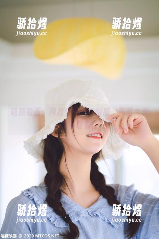 喵糖映画：网盘里的户外制服，画面太美我不敢看！