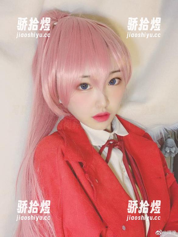 写真集赶紧来！嘎潼穿白衬衫，一秒变身时尚界的段子手！