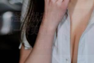 微密圈 – 无圣光状态下的奶宝妹纸——白色的她，像一块美味的奶酪，想了想有点饿……
