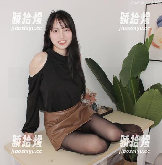 小众视觉-米拉 小众视觉 - 看!米拉的套装在高清图片中完美重现,真的是夺目!