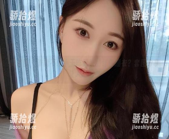 微密圈 - 谁能不爱小玉吃果冻的红色睡衣？套图分享让人心痒痒