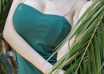 尤蜜荟 – Emily尹菲透明写真：原图中那些不经意的细节