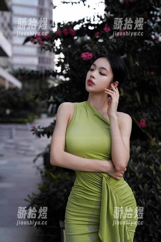 徐珺大哥 微密圈 - 视频看不过瘾,徐珺大哥舰长提督朋友圈系列的原图让人心动!
