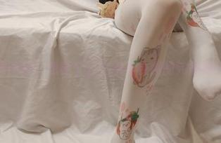 高清画质，想要个公主抱与校服的完美邂逅！