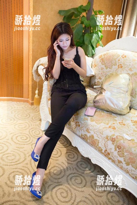 推女郎 - 李七喜和服图包：精选四季变换的和风美感，让你瞬间觉得自己也能变得优雅！