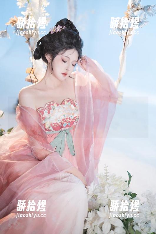 星澜想来杯珍珠奶茶的镂空时光：图包里的那些不愿意说的故事合集，偷偷告诉你哦！