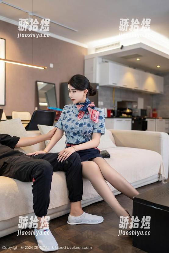 星颜社 - 李丽莎黑色写真：你确定不下载一份高清？