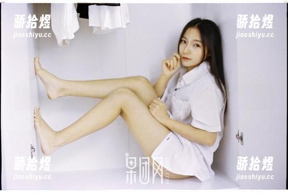 果团网 - 王语纯的旅拍时刻：美图资源，让你一秒就想出门！