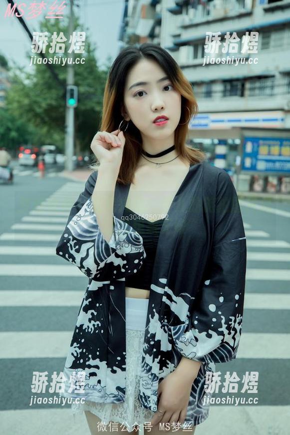 梦丝女神-乔儿 梦丝女神 - 私房揭秘:乔儿的旅拍图片总让我想象无限